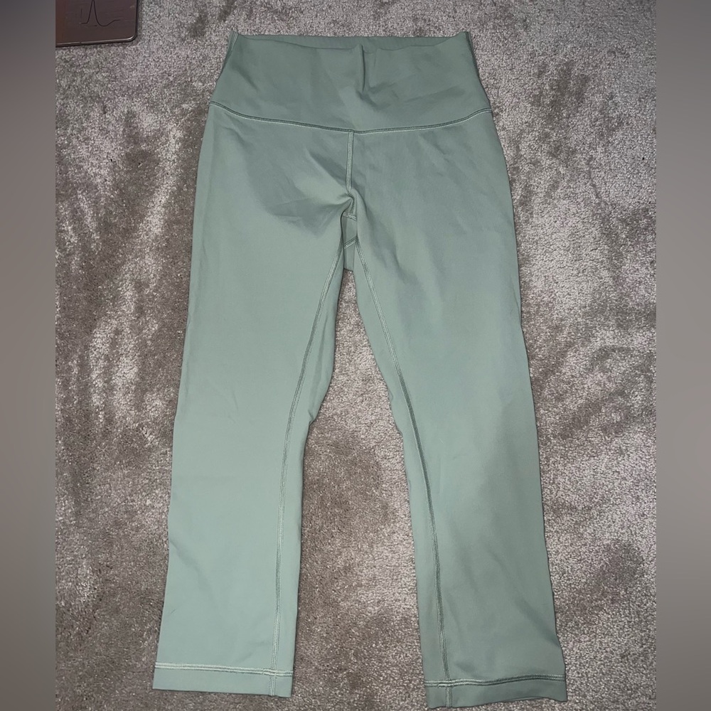 23” lululemon wunder under pant